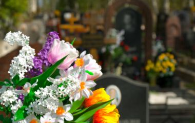 Провідна неділя: Традиції та вірування українців