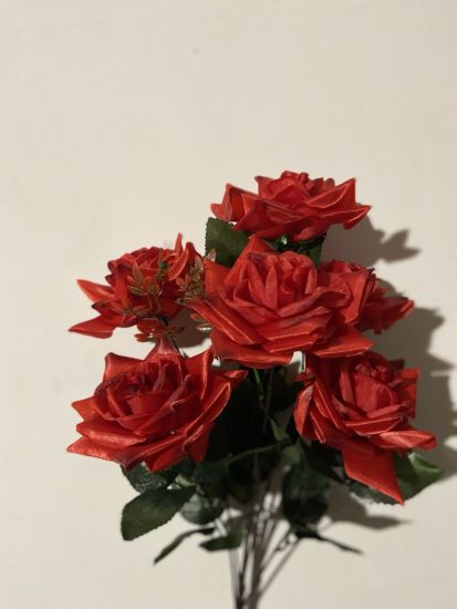 Букет  троянда 7 голів Атласна