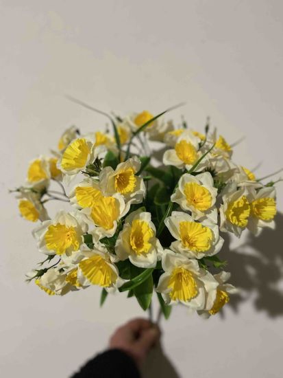 Штучні квіти Букет Нарцис V V 00191203 12 голів 36 квіток