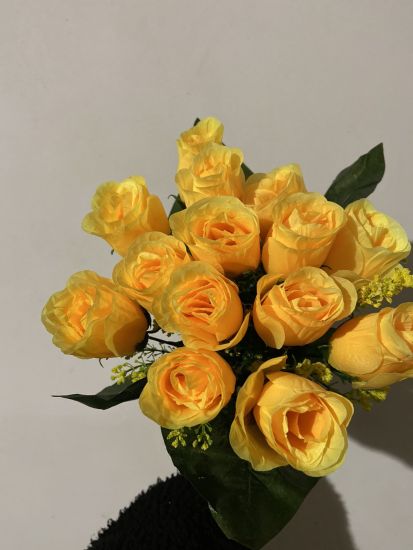 Штучні квіти Букет Бутон Троянди  V V 0016104