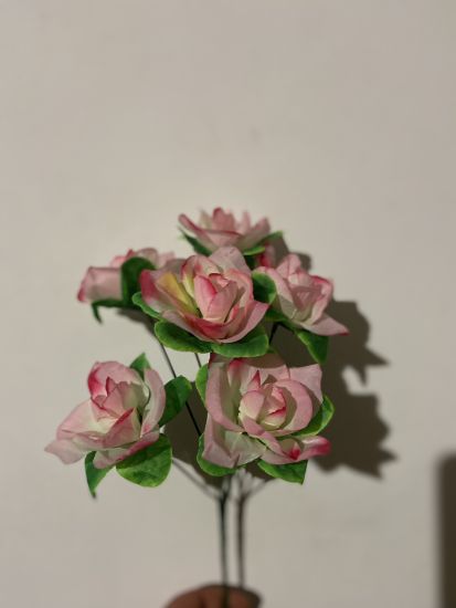 Троянда з листочком 6 голів vv0039100