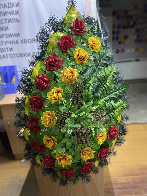 Ритуальні товари Вінок 265-8 160*65 см Ритуальні товари Вінок 265-8 160*65 см