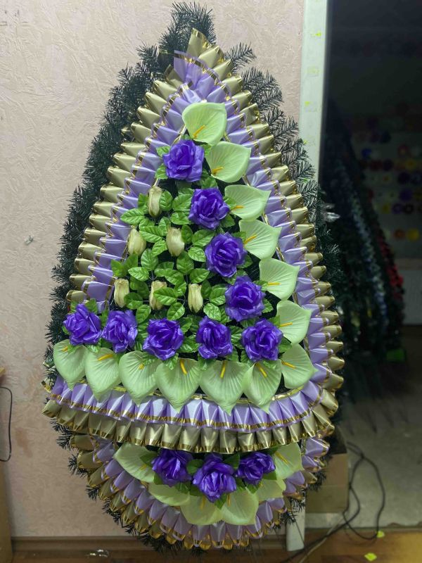 Ритуальні товари Вінок 203-3 $170-80 см Ритуальні товари Вінок 203-3 $170-80 см