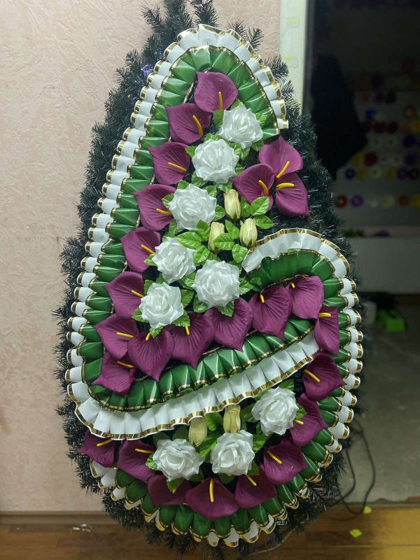 Ритуальні товари Вінок 203-2 Зіз-заг Ритуальні товари Вінок 203-2 Зіз-заг