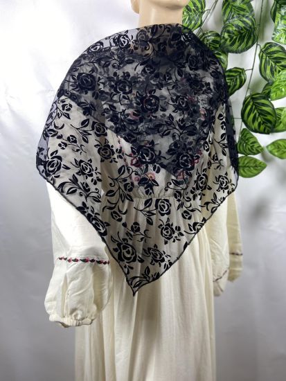 Ритуальні товари Платок Велюр Троянда 75-75 см 10 шт